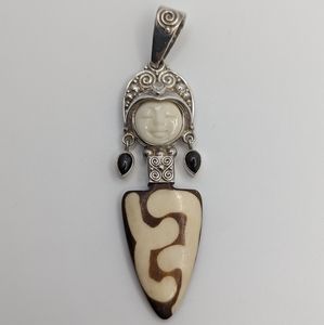 Vintage Sajen Bali Sterling Silver 925 Carved Bone Onyx Moon Goddess